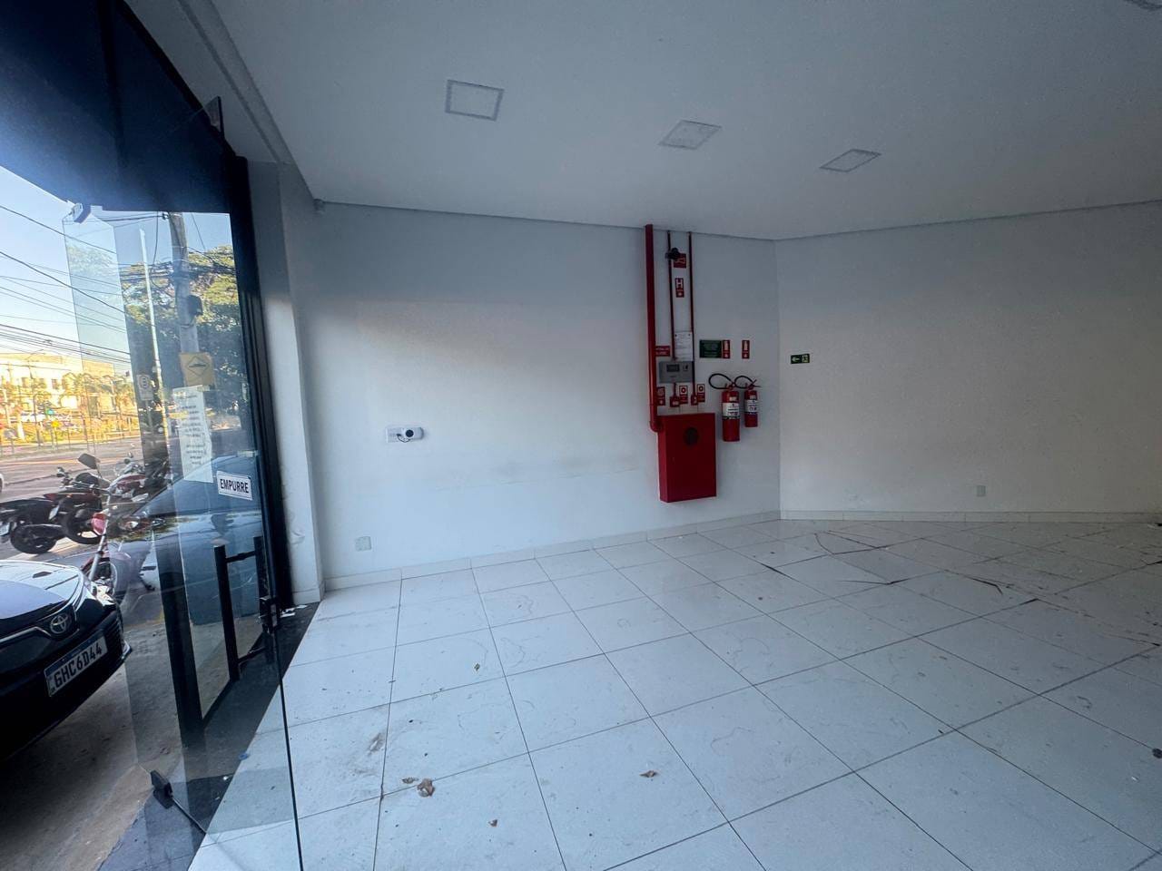 Loja-Salão, 420 m² - Foto 1