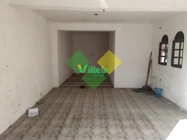 Loja à venda, no bairro Vila Ursulina em Itaquaquecetuba