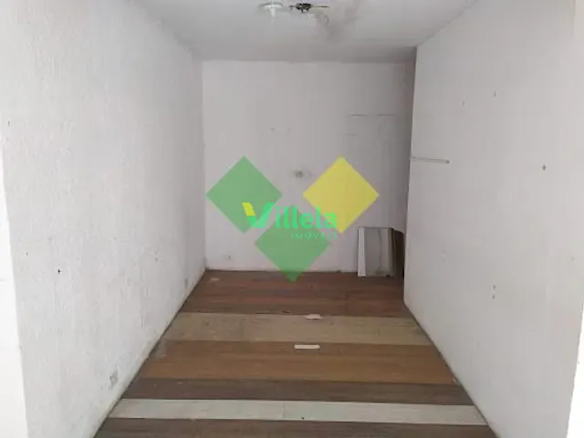 Loja à venda, no bairro Vila Ursulina em Itaquaquecetuba