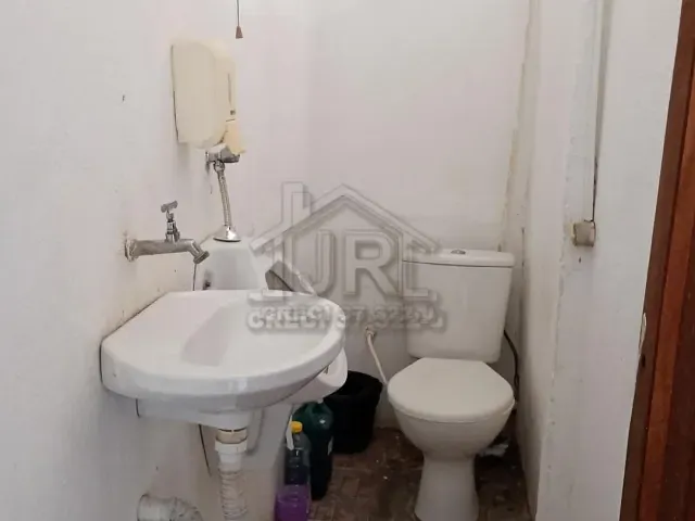 Loja com 75m², para alugar, no bairro Jardim Zaira em Mauá