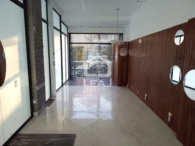 Loja com 100m², para alugar, no bairro Pinheiros em São Paulo