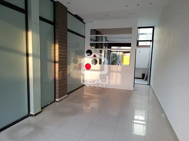 Loja com 100m², para alugar, no bairro Pinheiros em São Paulo