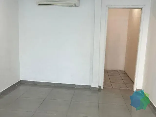 Loja com 35m², para alugar, no bairro Centro em Salto