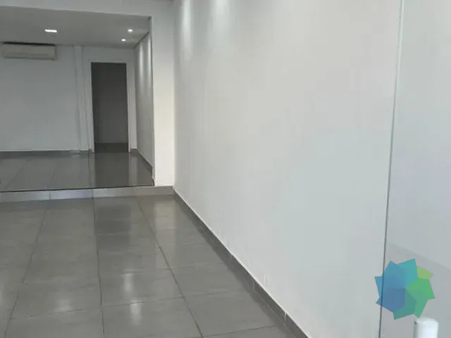 Loja com 35m², para alugar, no bairro Centro em Salto