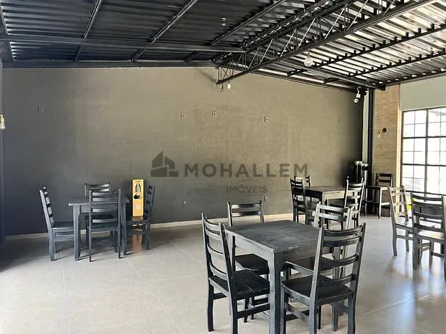 Loja com 298m², à venda, no bairro CENTRO em Delfim Moreira