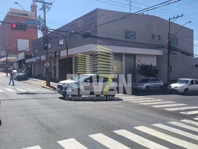 Loja com 120m², para alugar, no bairro Vila Mesquita em Bauru