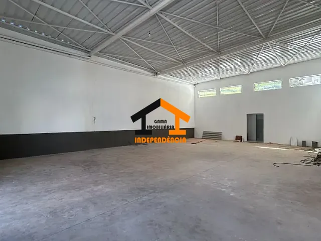 Loja com 250m², para alugar, no bairro Centro em Itatiba