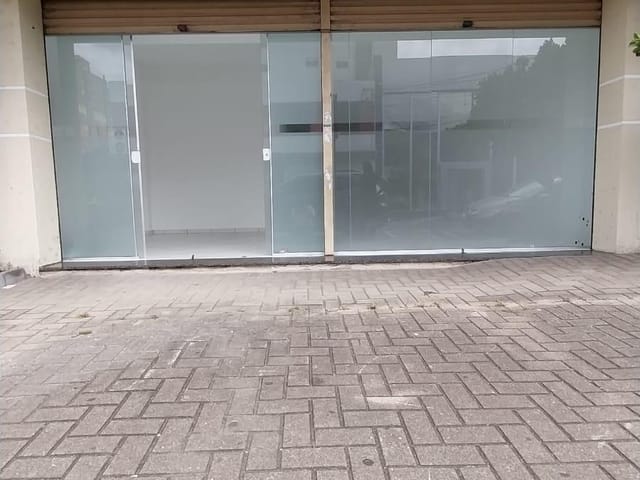 Loja para alugar, no bairro Centro em São José dos Pinhais