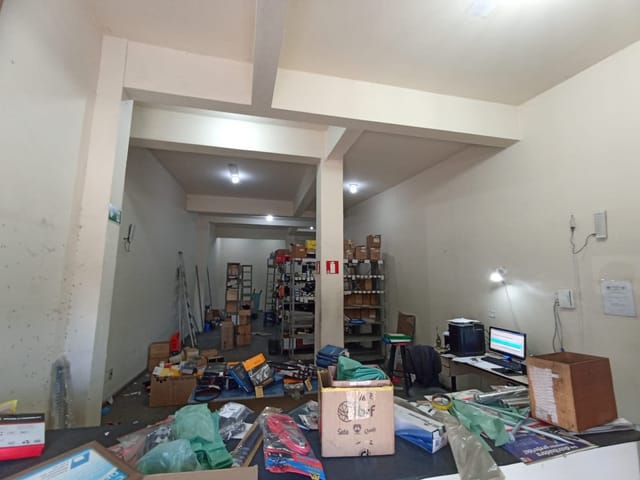 Foto do Loja - Loja para locação, Centro, Lavras, MG | Burgarelli Imóveis