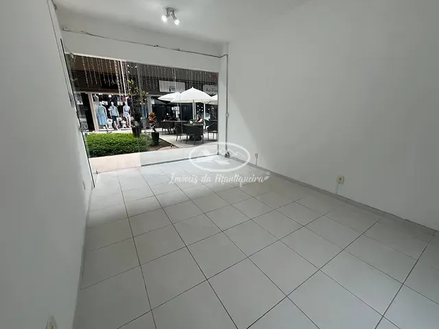 Loja à venda, no bairro Penedo (Penedo) em Itatiaia