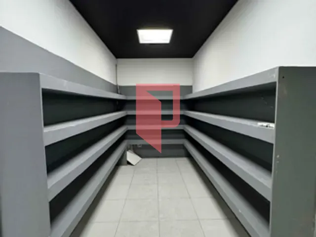 Andar corporativo com 180m², para alugar, no bairro Caiçaras em Belo Horizonte
