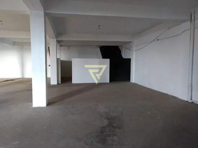 Loja com 1060m², para alugar, no bairro Parque Industrial Tanquinho em Ribeirão Preto