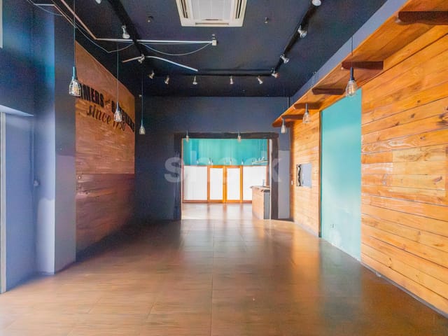 Loja com 190m², para alugar, no bairro Alphaville em Barueri