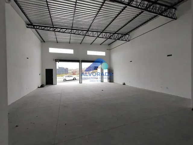 Loja com 300m², para alugar, no bairro Recanto dos Eucaliptos em São José dos Campos