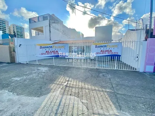 Loja com 360m², para alugar, no bairro Luzia em Aracaju