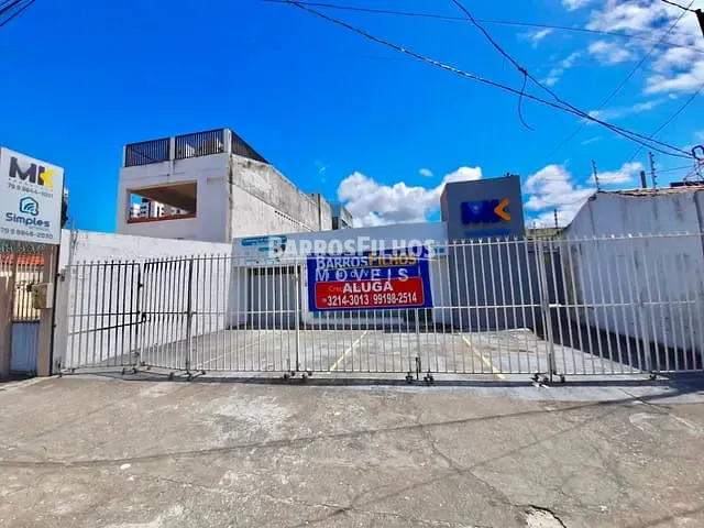Loja com 360m², para alugar, no bairro Luzia em Aracaju