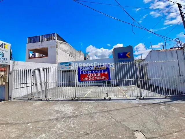 Loja com 360m², para alugar, no bairro Luzia em Aracaju