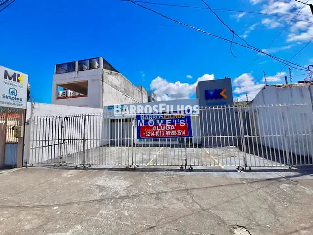 Loja com 360m², para alugar, no bairro Luzia em Aracaju