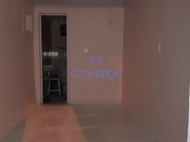 Loja com 15m², para alugar, no bairro Campo Grande em Rio de Janeiro