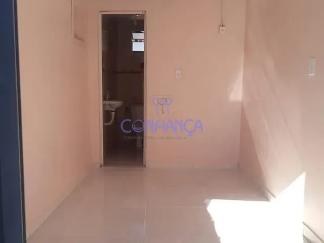 Loja com 15m², para alugar, no bairro Campo Grande em Rio de Janeiro