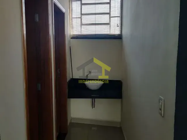 Loja para alugar, no bairro Vila Brasileira em Itatiba