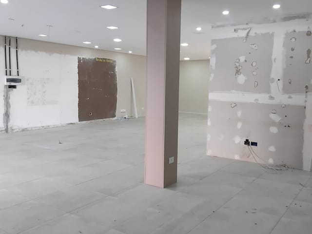 Loja para alugar, no bairro Centro em São José dos Pinhais