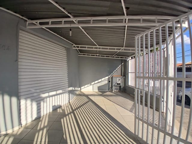 Loja com 250m², para alugar, no bairro Jardim Lisa em Campinas
