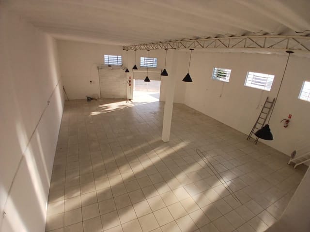Loja com 250m², para alugar, no bairro Jardim Lisa em Campinas