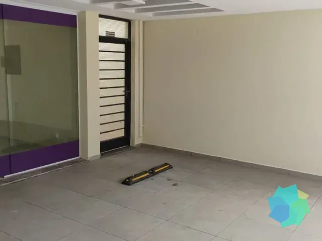 Loja com 357m², para alugar, no bairro Centro em Salto