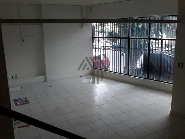 Loja para alugar, no bairro Nazaré em Belém
