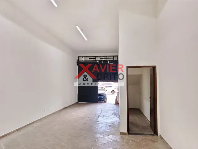 Loja com 105m², para alugar, no bairro Vila Talarico em São Paulo