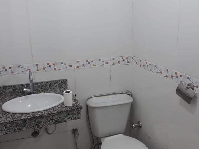 Loja com 40m², para alugar, no bairro Centro em Campos dos Goytacazes
