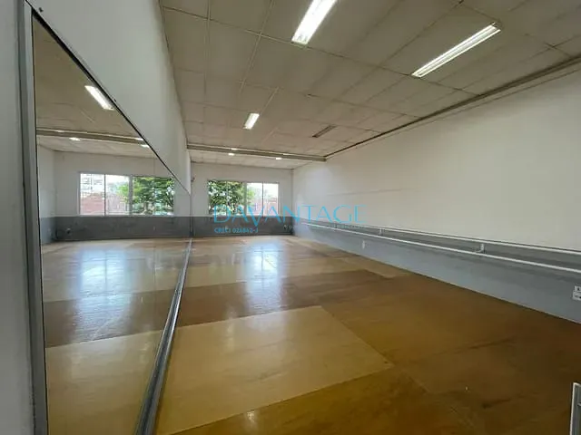 Galpão / Barracão com 200m², à venda, no bairro Vila Leopoldina em São Paulo