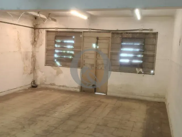Loja à venda ou para alugar, no bairro Penha de França em São Paulo