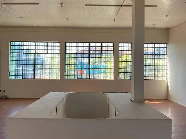Loja à venda, no bairro CENTRO em Muzambinho