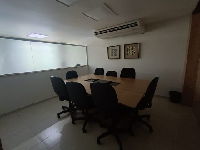 Foto do Loja - EXECELENTE SALA COMERCIAL - COM DIREITO A INFRAESTRUTURA PARA O SEU LAZER. | Hilmar