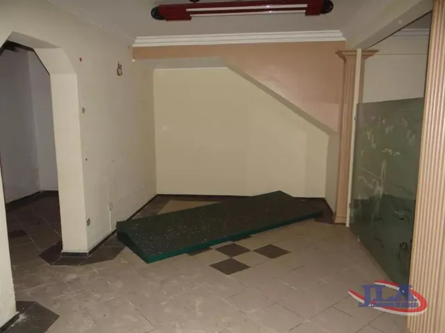Loja para alugar, no bairro Centro em Curitiba