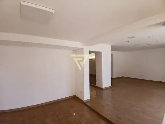 Loja com 310m², à venda ou para alugar, no bairro Jardim Sumaré em Ribeirão Preto