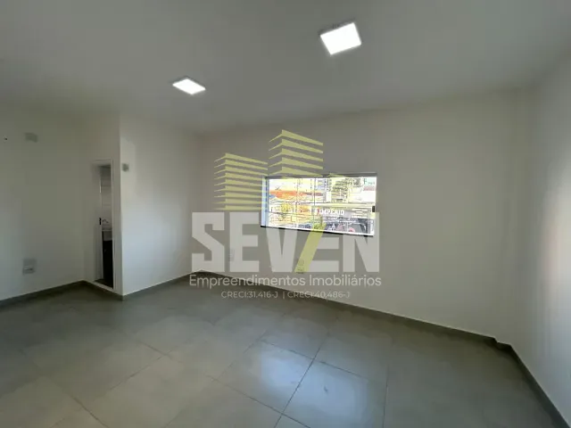 Loja com 120m², para alugar, no bairro Vila Santa Tereza em Bauru