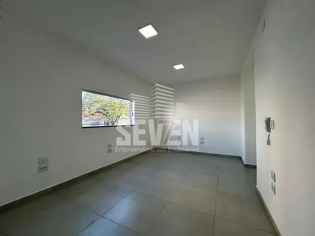 Loja com 120m², para alugar, no bairro Vila Santa Tereza em Bauru