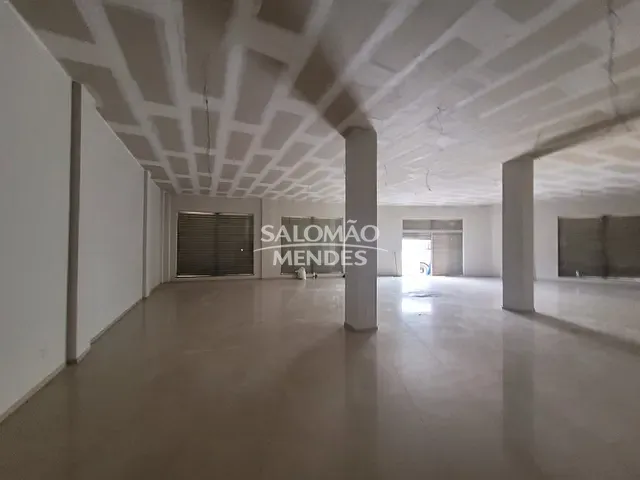 Loja com 440m², para alugar, no bairro Coqueiro em Belém