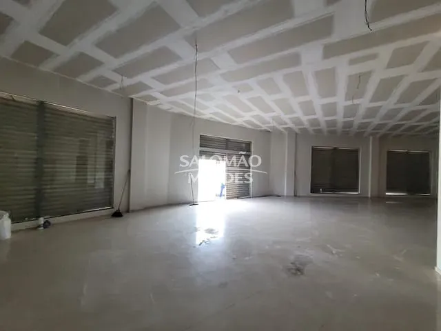 Loja com 440m², para alugar, no bairro Coqueiro em Belém