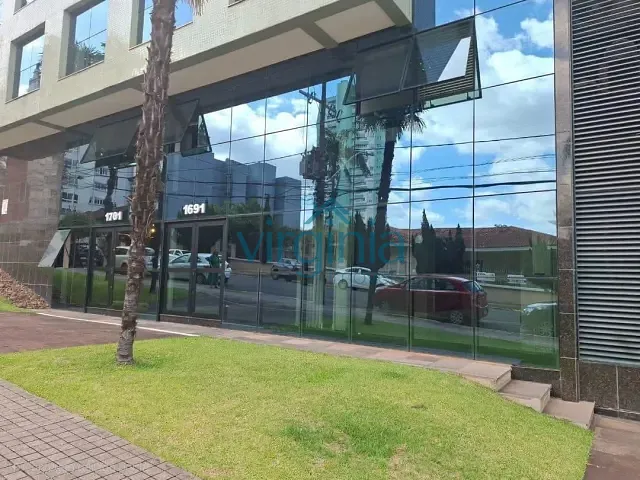 Loja com 88m², à venda ou para alugar, no bairro Centro em Novo Hamburgo