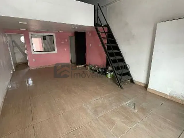 Loja para alugar, no bairro Jardim Amália em Volta Redonda