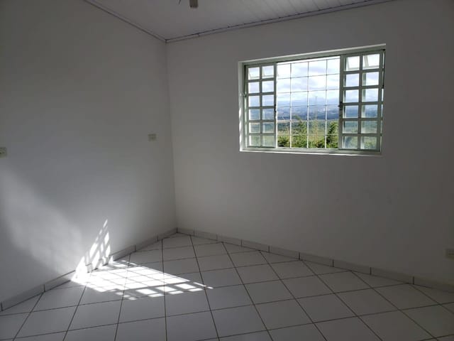 Loja com 233m², para alugar, no bairro Jardim Esplanada II em São José dos Campos