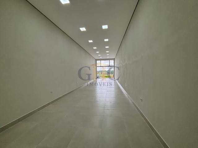 Sala com 300m², para alugar, no bairro Pacaembú Bandeiras em Salto de Pirapora