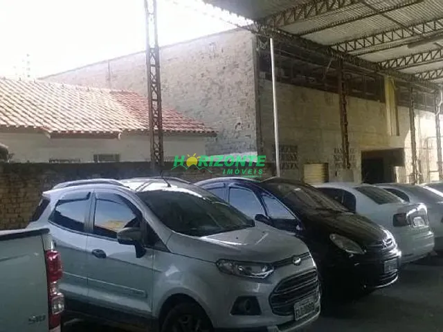 Loja com 1000m², à venda, no bairro Centro em São José dos Campos