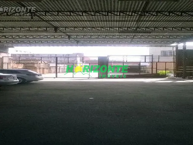Loja com 1000m², à venda, no bairro Centro em São José dos Campos