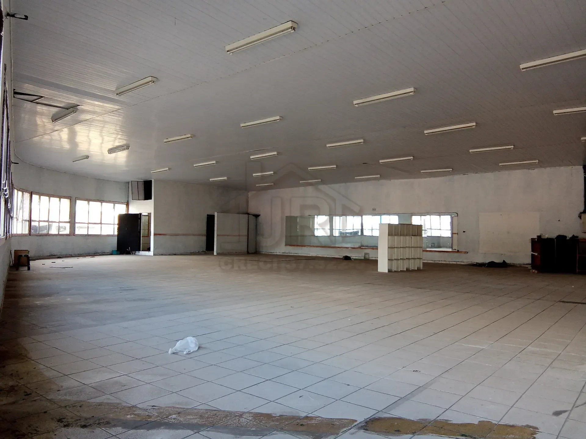 Loja-Salão, 360 m² - Foto 3