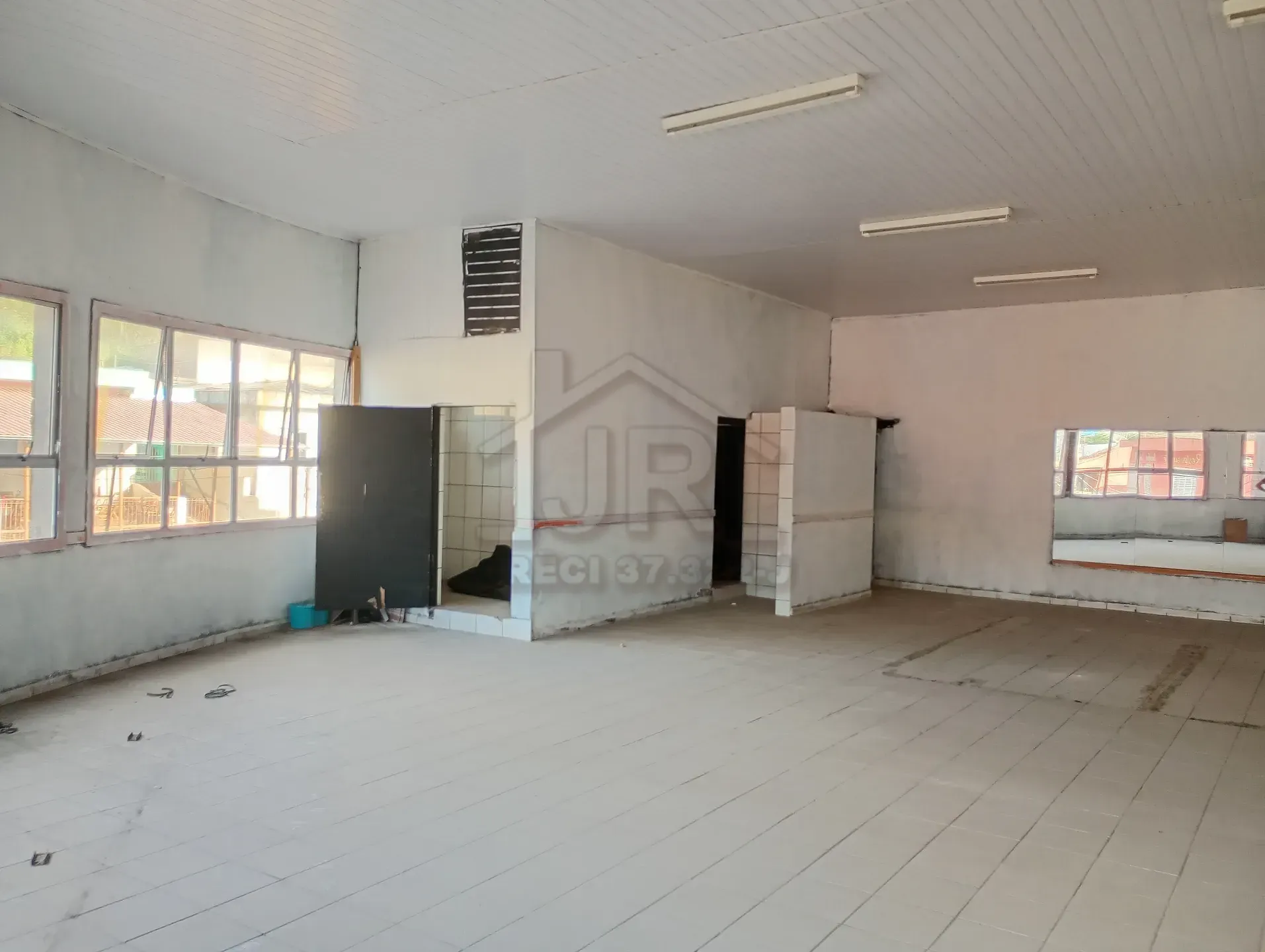 Loja-Salão, 360 m² - Foto 17